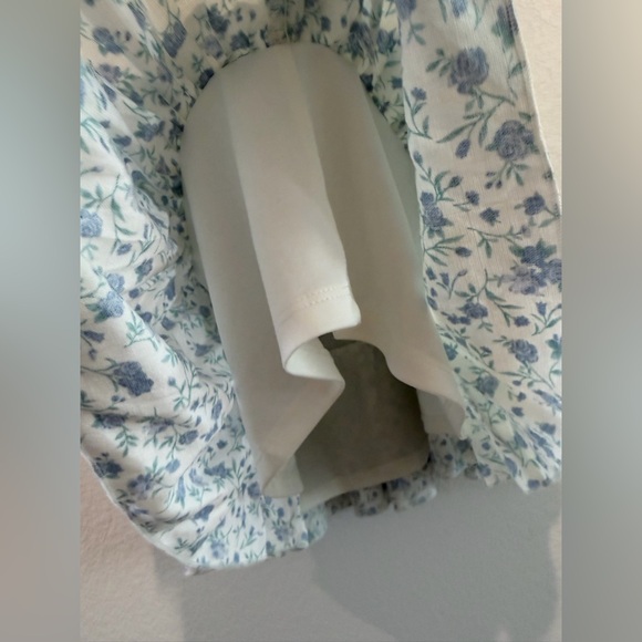 Altar’d State Lola floral ruffle mini dress white blue medium - Picture 6 of 7